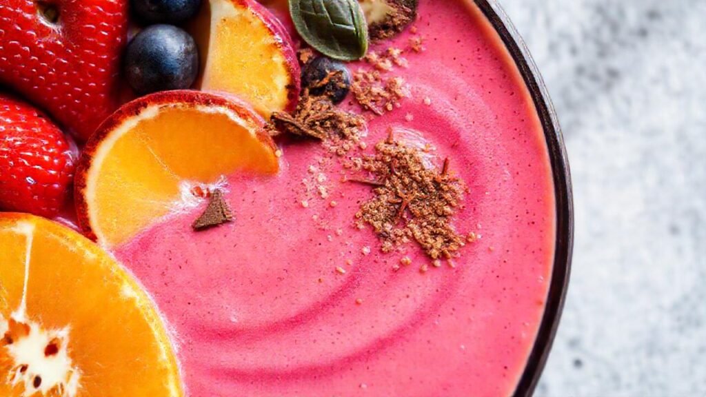 Batido tropical vibrante