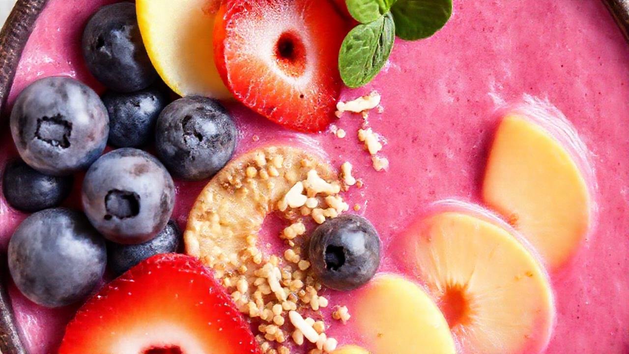 Batido colorido y saludable, apetitoso y natural
